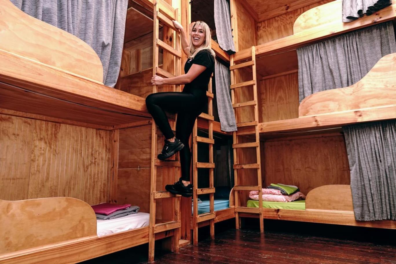 Aotea Hostel อิกิเก ภายนอก รูปภาพ